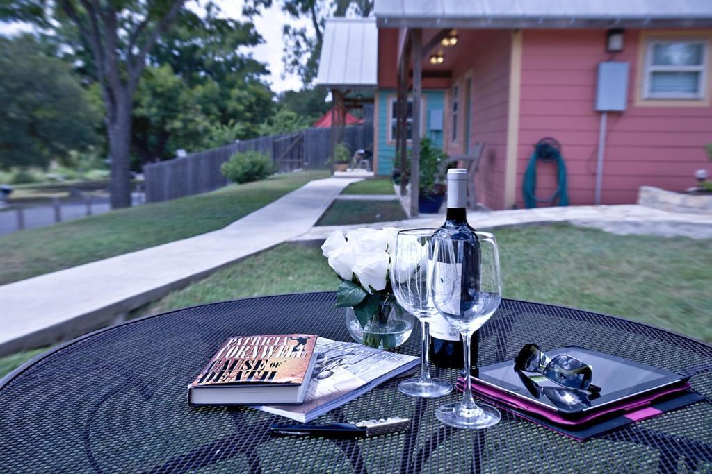 Blanco Riverside Cottages الغرفة الصورة